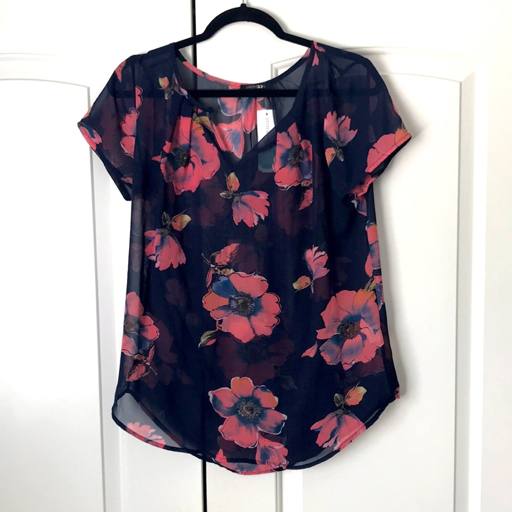 Short sleeve blouse